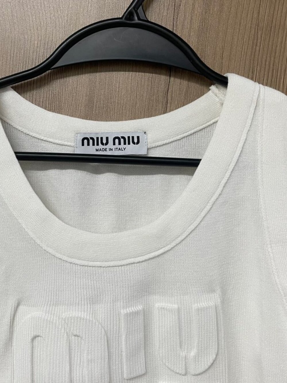 Miu Miu Off‑White Embossed Logo Knit Crop Tank Top - Picture 2 of 6
